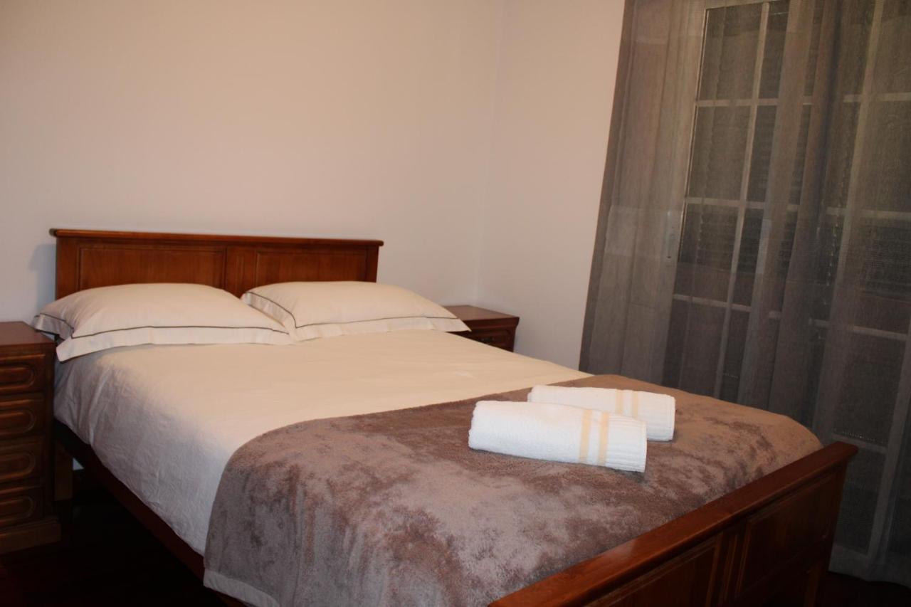 Moradia - Osei Villa Santa Cruz  Bagian luar foto