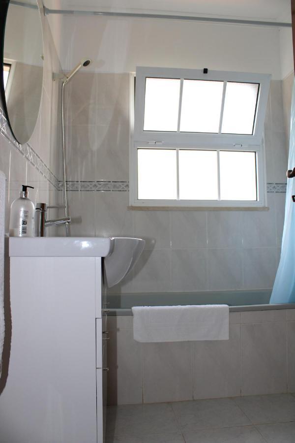 Moradia - Osei Villa Santa Cruz  Bagian luar foto